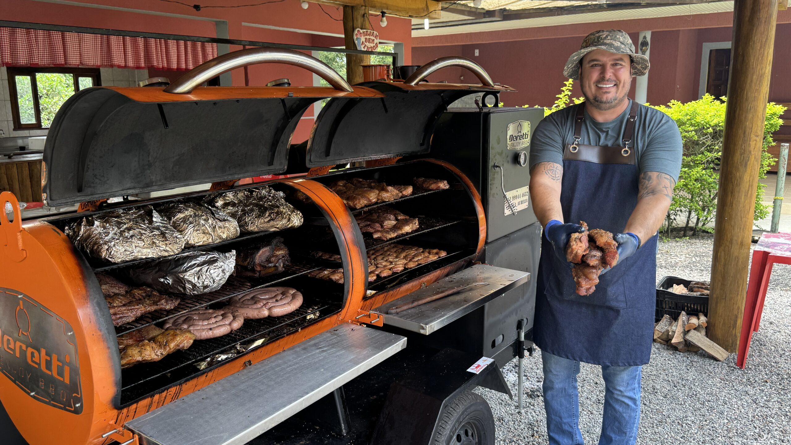 Matka Aurélia oferece gastronomia de campo com carnes defumadas no Caminho do Vinho