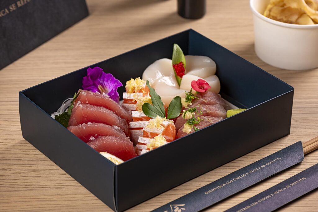 O público ganhou mais uma possibilidade para aproveitar a premiada gastronomia do restaurante Ichigo Ichie em casa