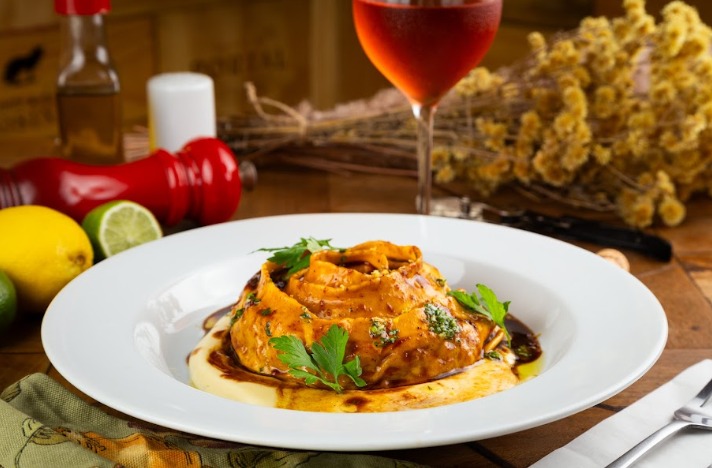 Curitiba sediará a 29ª edição da Restaurant Week e abre inscrições para restaurantes interessados em participar