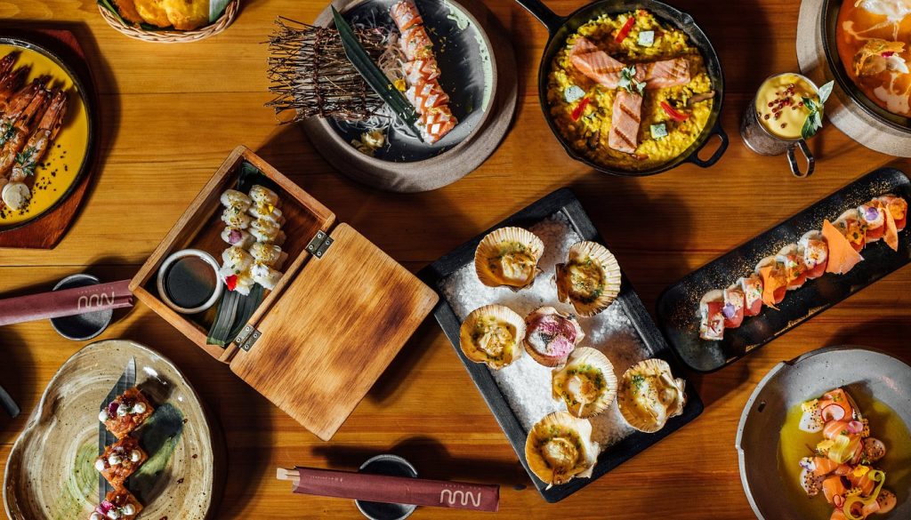 Mês da Imigração Japonesa: 6 restaurantes para celebrar a cultura nipônica em Curitiba Mês da Imigração Japonesa: 6 restaurantes para celebrar a cultura nipônica em Curitiba