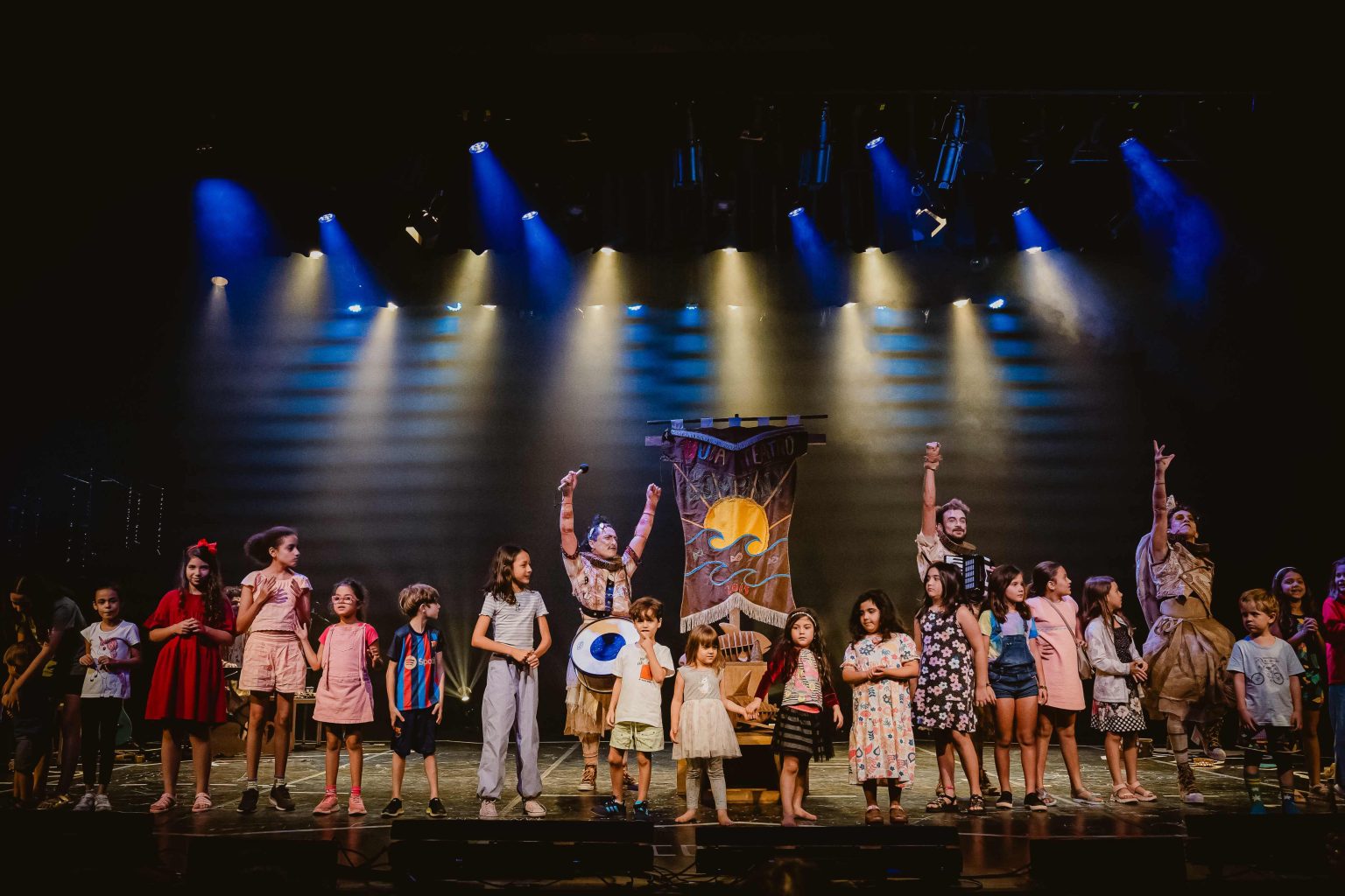 CAIXA Cultural Curitiba recebe espetáculo infantil gratuito de companhia premiada amazoense