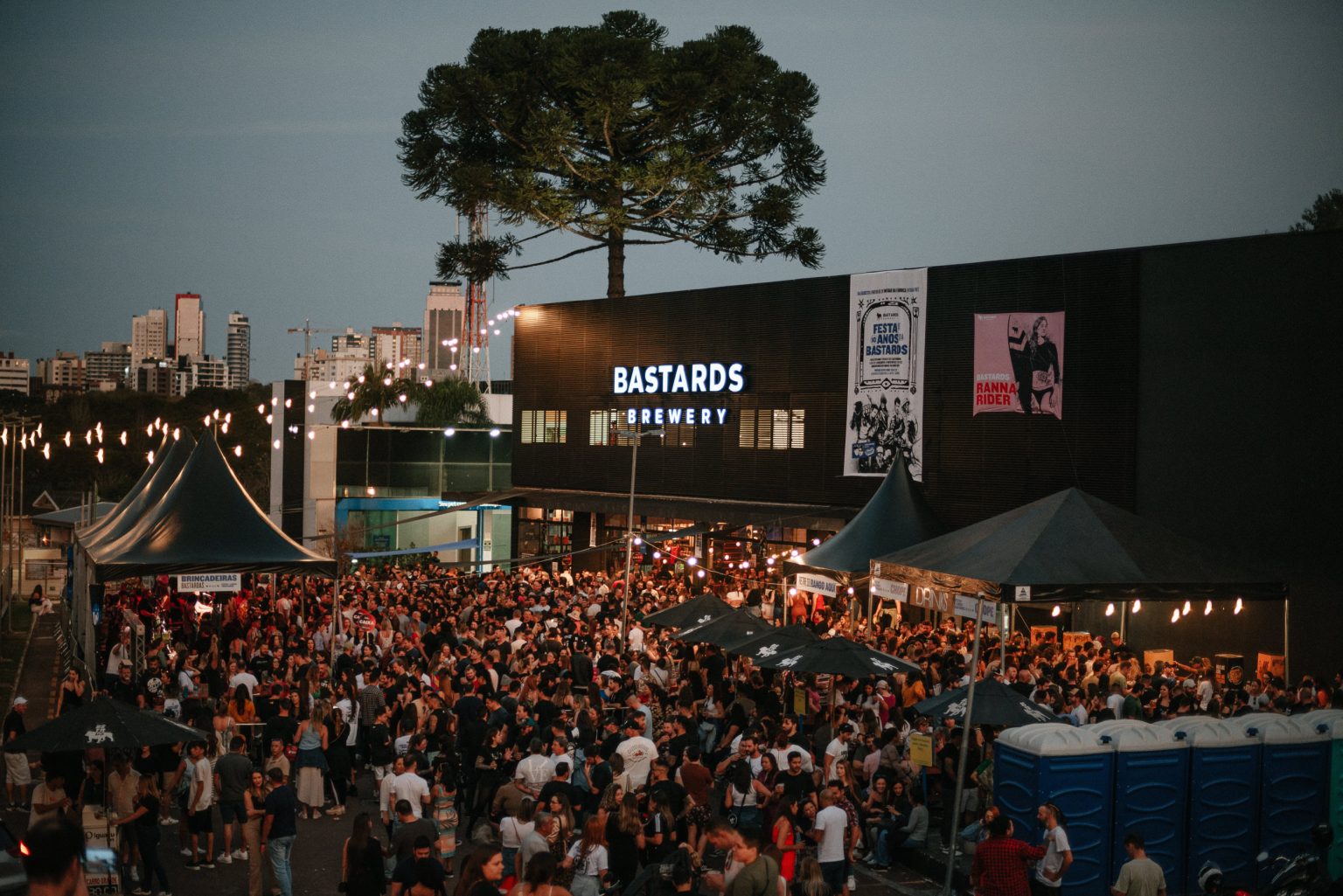 Bastards Brewery celebra 11 anos com festa gratuita no estilo medieval no dia 17 de agosto