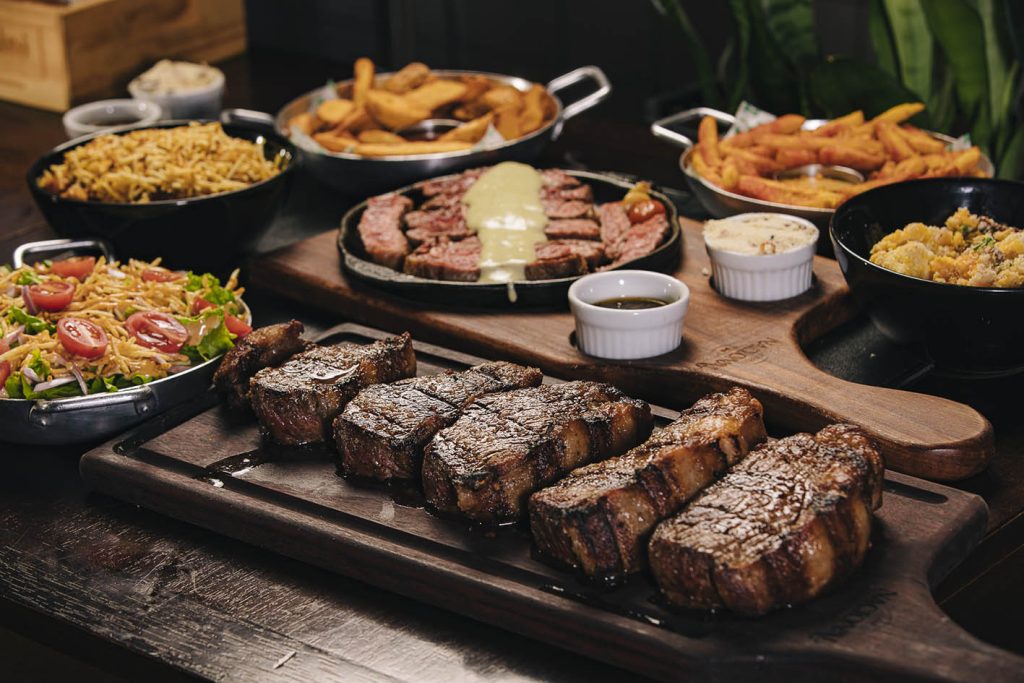 Bar Nacional presenteia papais com caipirinha e traz mais promoções no domingo