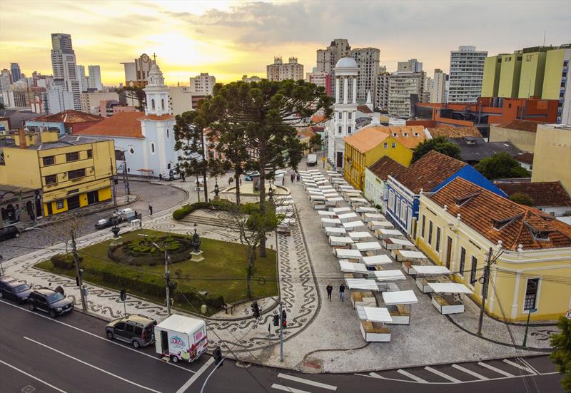 Roteiro completo de Tudo que Tem Pra Comer na Feirinha do Largo da Ordem