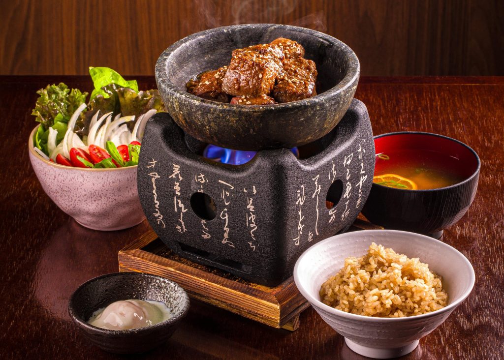 Jun Sakamoto Casual lança Menu Executivo Jun Sakamoto Casual lança Menu Executivo