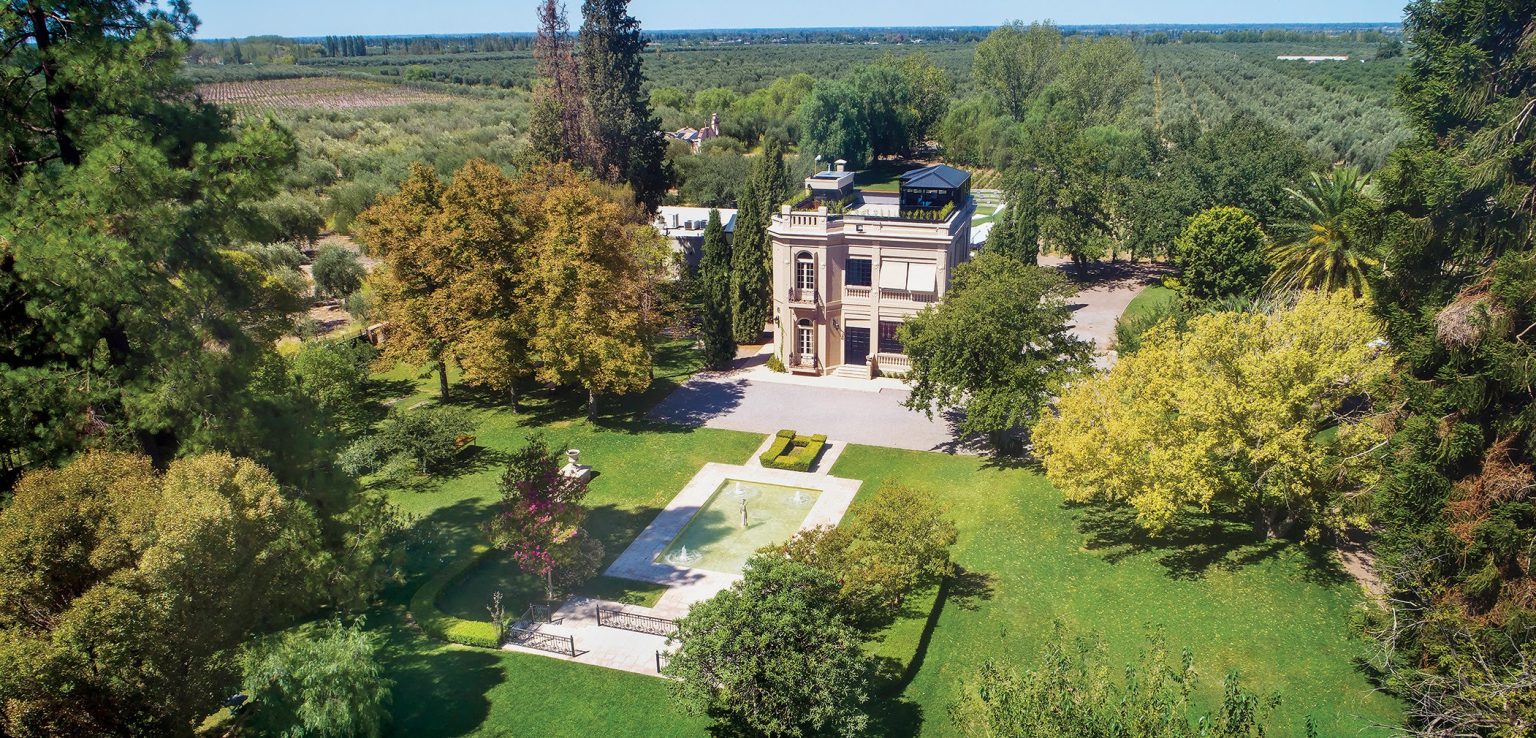 Eleita 'Melhor Vinícola do Novo Mundo' em 2025 é estrela no portfólio da Decanter