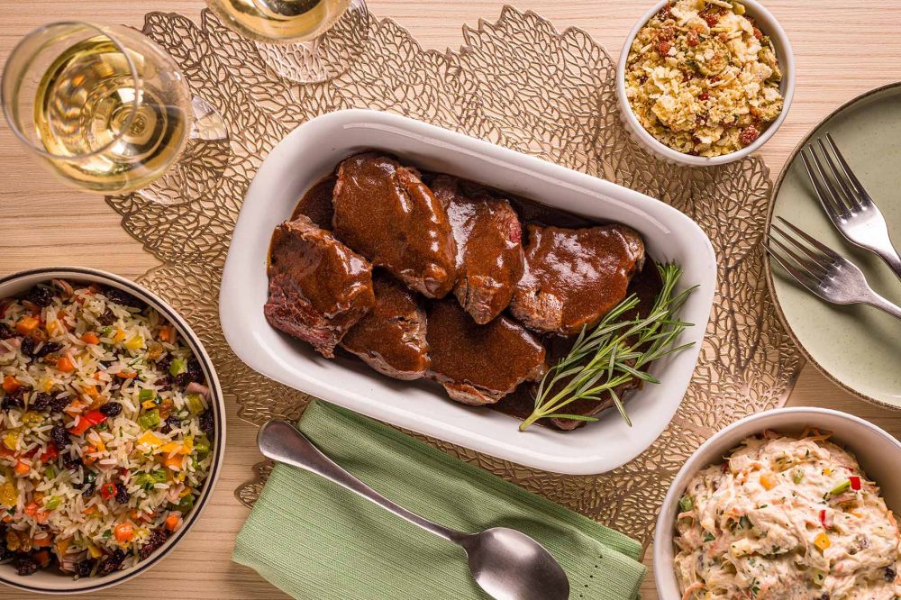 Quatro Lugares onde Encomendar Ceia de Natal e Ano Novo em Curitiba Quatro Lugares onde Encomendar Ceia de Natal e Ano Novo em Curitiba