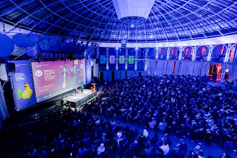Olhar de Cinema, Cinema Independente, Curitiba, Paraná, Cinema Mundial, Antônio Gonçalves Jr, Curitiba, Festival Internacional de Curitiba, 15º Olhar de Cinema, Inscrições, cinema, longa-metragem, curta-metragem, gênero cinematográfico, cineasta independente, festival de cinema