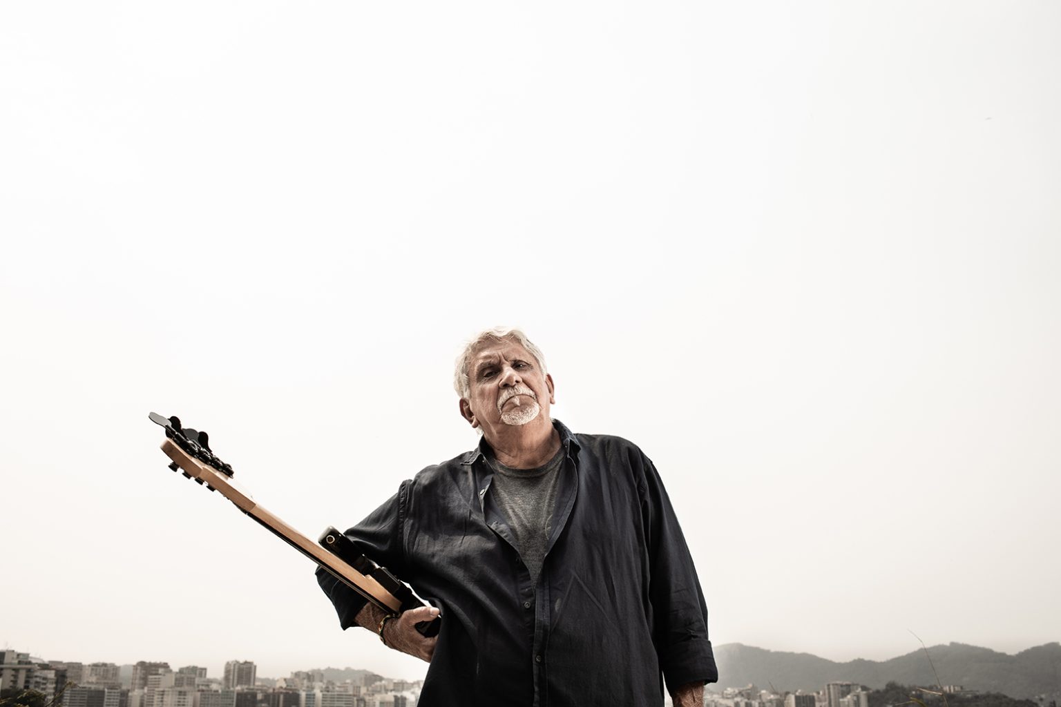 Lenda Azymuth traz show inédito para Curitiba