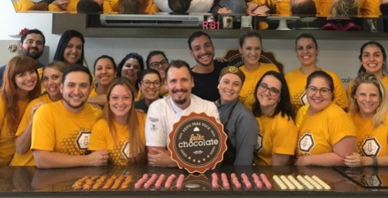 Após revolucionar o próprio negócio, curitibana cria conferência inédita para a confeitaria brasileira