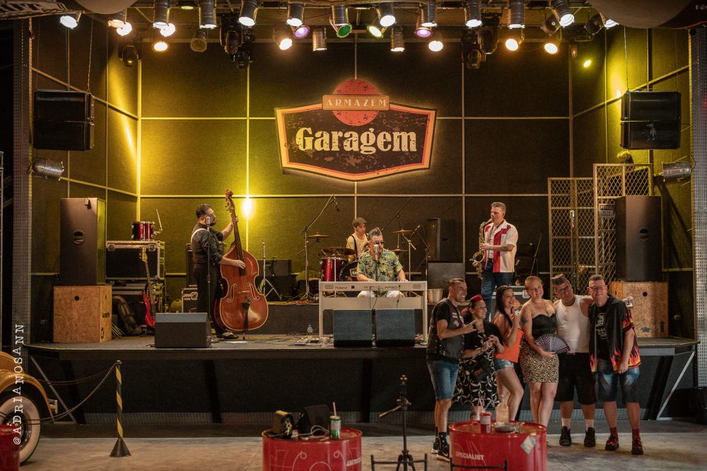 Carnabilly Rock 2026 traz shows gratuitos, feira de vinil e costela fogo de chão para o Carnaval em Curitiba