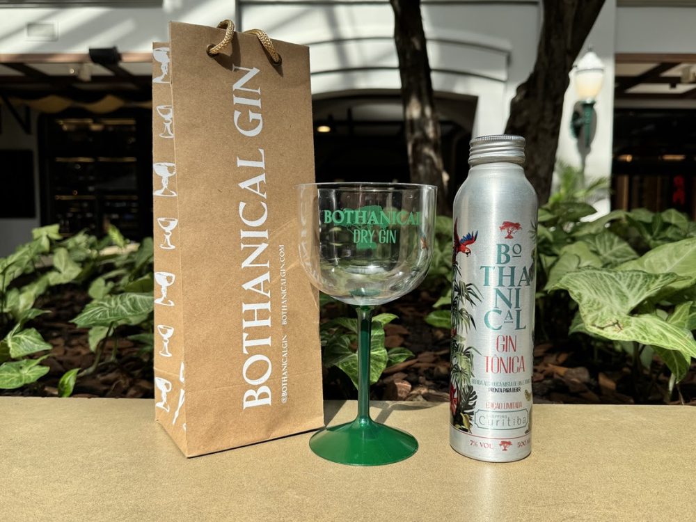Shopping Curitiba lança promoção de verão, com gin tônica exclusivo da Bothanical