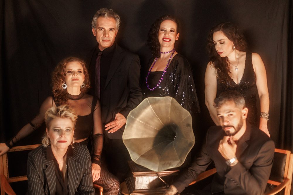 Rosa Armorial comemora 15 anos com “O Baile” no Paiol