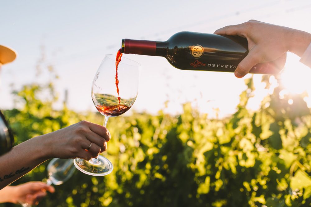 Para celebrar 10 anos de atividade, bons vinhos e boa comida, o Vino! Batel vai realizar uma série de eventos no decorrer de 2026. Primeiro com Lidio Carraro..