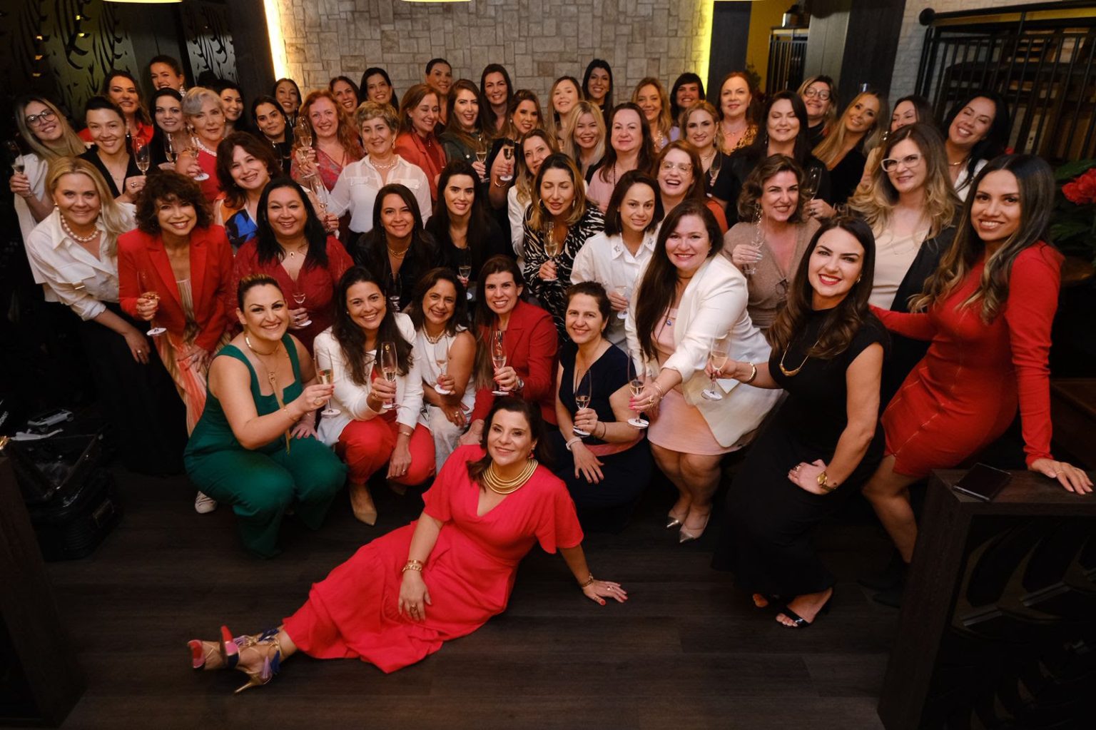 Mulheres lideram crescimento do consumo de vinho no Brasil e impulsionam novas experiências no setor Mulheres lideram crescimento do consumo de vinho no Brasil e impulsionam novas experiências no setor