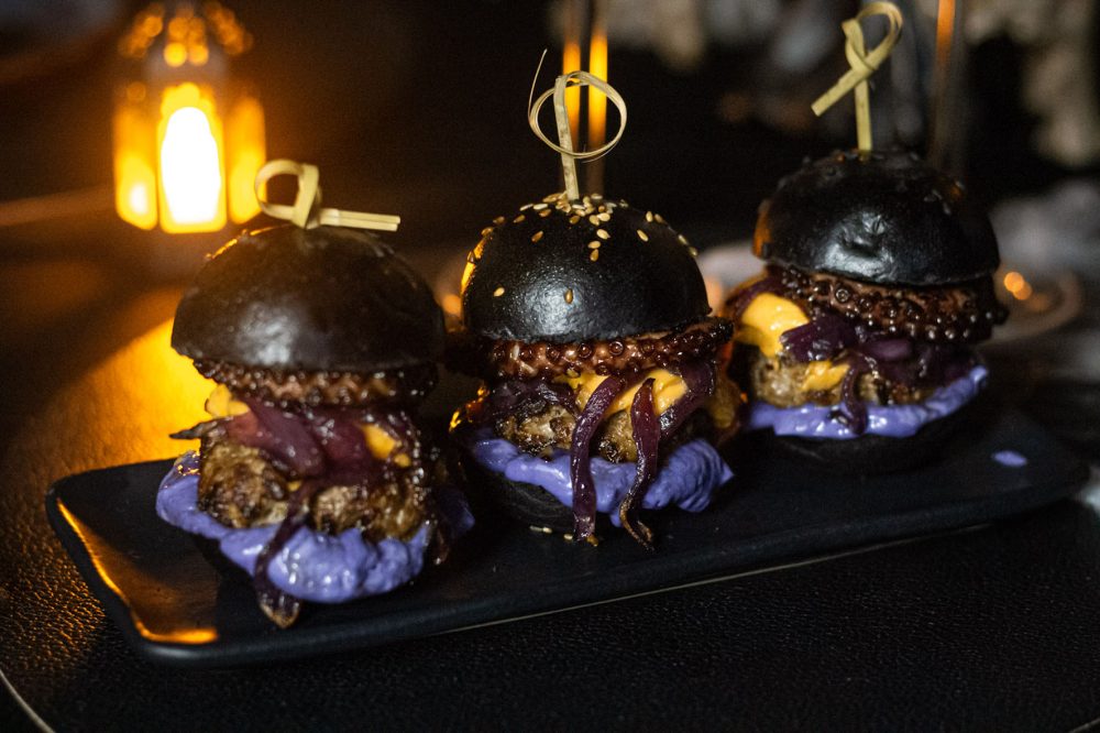 antar inspirado no Halloween traz experiência imersiva para abrir temporada temática no Tetto Curitiba TETTO After Dark combina alta gastronomia, coquetelaria, ambientação e entretenimento em duas sessões no dia 3 de outubro